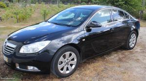 Opel Insignia 2.0 CDTi - Executivo Março/13 - à venda -