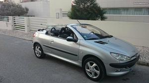 Peugeot 206 cc Fevereiro/02 - à venda - Descapotável /