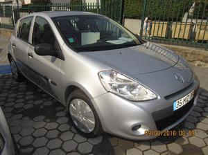 Renault Clio Diesel 5lug136EURMês Novembro/12 - à venda -