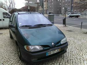 Renault Scénic megane senic 1.4 Fevereiro/98 - à venda -