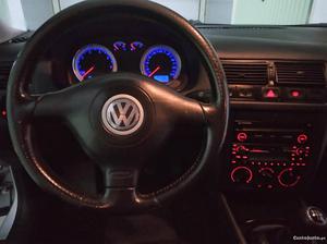 VW Golf V Julho/03 - à venda - Ligeiros Passageiros,