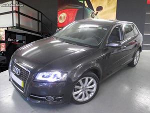 Audi A3 SB 1.6TDI ATT. XENON Novembro/12 - à venda -