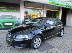 Audi A3 TFSI Atttraction Março/10 - à venda - Ligeiros