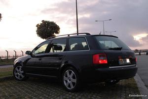 Audi A6 1.9 avant s-line Agosto/03 - à venda - Ligeiros