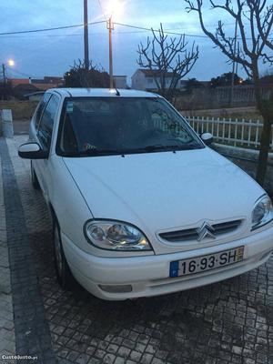 Citroën Saxo 1.5 D Setembro/01 - à venda - Ligeiros