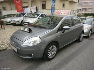 Fiat Grande Punto 1.3 MTJ - Active Março/09 - à venda -