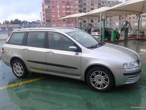 Fiat Stilo Multiwagon cv Junho/03 - à venda -