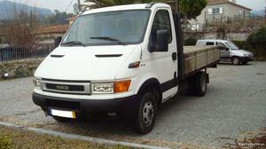 Iveco Daily 130 c.v./caixa de 6 Dezembro/03 - à venda -