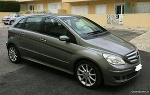 Mercedes-Benz B 200 Avantgard Março/07 - à venda -