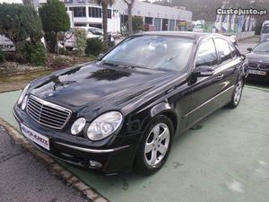 Mercedes-Benz E 270 Avantgard Julho/02 - à venda - Ligeiros