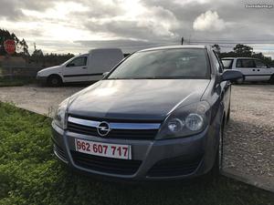 Opel Astra 1.3 Cdti Maio/06 - à venda - Ligeiros