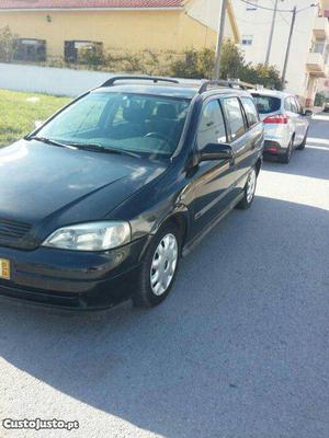 Opel Astra 5 lugares caixa automatica Abril/01 - à venda -