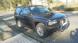 Opel Frontera 2.0 i sport Março/96 - à venda - Pick-up/