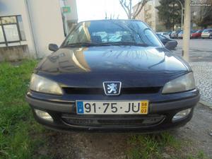 Peugeot 106 Confort Março/98 - à venda - Ligeiros