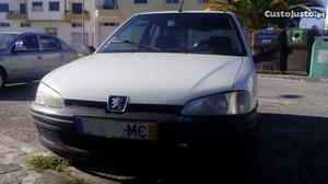 Peugeot  D Outubro/98 - à venda - Comerciais / Van,