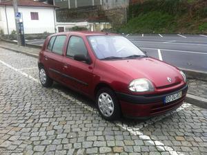 Renault Clio 1.2 Rn 150 klm Maio/01 - à venda - Ligeiros