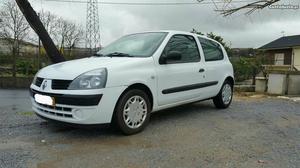 Renault Clio 1.5 dci 70cv  Fevereiro/06 - à venda -