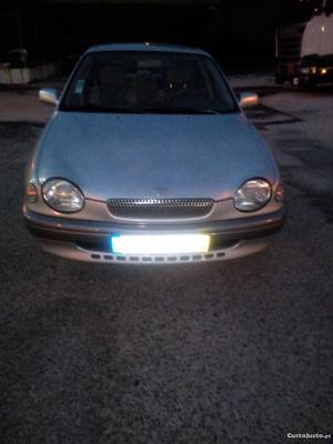 Toyota Corolla 1.4 trocas Junho/99 - à venda - Ligeiros