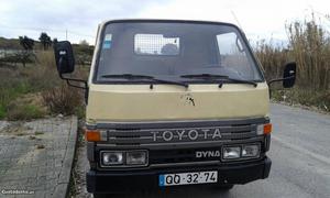 Toyota Dyna dina 150 Fevereiro/89 - à venda - Pick-up/