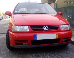 VW Polo v Abril/98 - à venda - Ligeiros Passageiros,