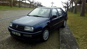 VW Vento 1.3 Março/92 - à venda - Ligeiros Passageiros,