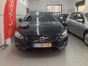 Volvo V D2 Momentum Eco (115cv) (5p)