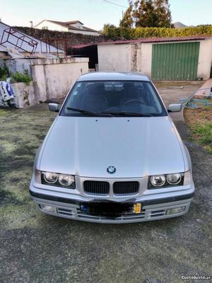 BMW 318 Tds Junho/95 - à venda - Ligeiros Passageiros,