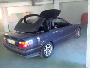 BMW 318 cabrio Março/96 - à venda - Descapotável /