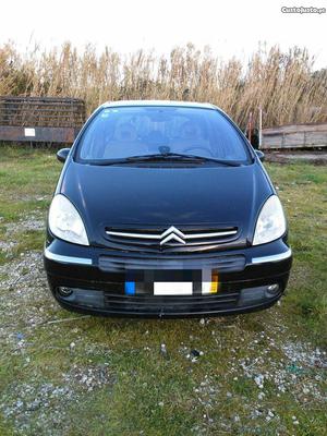 Citroën Xsara Picasso Fevereiro/06 - à venda - Ligeiros