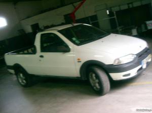 Fiat Strada 1.7 TD Julho/99 - à venda - Comerciais / Van,