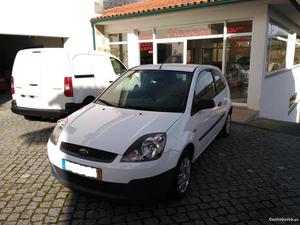 Ford Fiesta 1.4TDCi Comercial Novembro/07 - à venda -