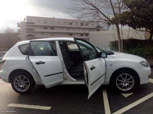 Mazda 3 1.6-HDI-(110cv)Sport Dezembro/09 - à venda -