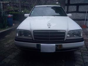 Mercedes-Benz C 220 CLASSIC Dezembro/96 - à venda -