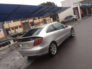 Mercedes-Benz C 220 Sport Coupe Diesel Maio/02 - à venda -