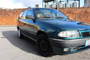 Opel Astra  TD Janeiro/95 - à venda - Ligeiros