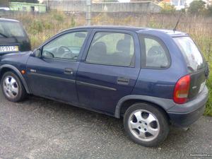 Opel Corsa v d,assist 99 Outubro/99 - à venda -