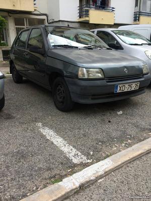 Renault Clio 1.2 Julho/91 - à venda - Ligeiros Passageiros,