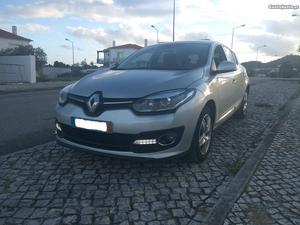 Renault Mégane 1.5 DCI GPS Agosto/14 - à venda - Ligeiros