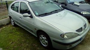 Renault Mégane 1.9 Van RTE Março/00 - à venda -