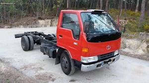 Toyota Dyna 280 Junho/00 - à venda - Comerciais / Van,