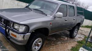 Toyota Hilux Traker Setembro/97 - à venda - Pick-up/