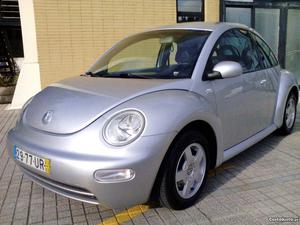 VW New Beetle 1.6 ES 102 CV Março/03 - à venda - Ligeiros