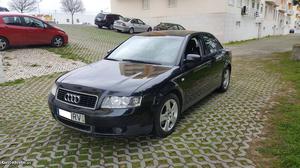 Audi A4 1.9 TDI130cvNac Agosto/01 - à venda - Ligeiros