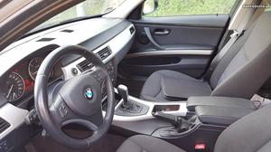 BMW 320 Touring auto Novembro/10 - à venda - Ligeiros