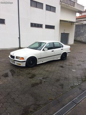 BMW 325 e36 Dezembro/92 - à venda - Ligeiros Passageiros,