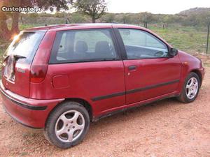 Fiat Punto 1.7 Td 5 Lugares Março/96 - à venda - Ligeiros