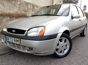 Ford Fiesta AC - km Abril/01 - à venda - Ligeiros