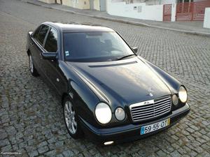 Mercedes-Benz E 220 avantgarde Outubro/97 - à venda -