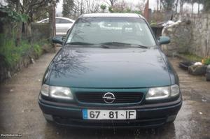 Opel Astra 1.7tds sport Maio/97 - à venda - Comerciais /