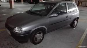 Opel Corsa 1.4 Sport Maio/95 - à venda - Ligeiros